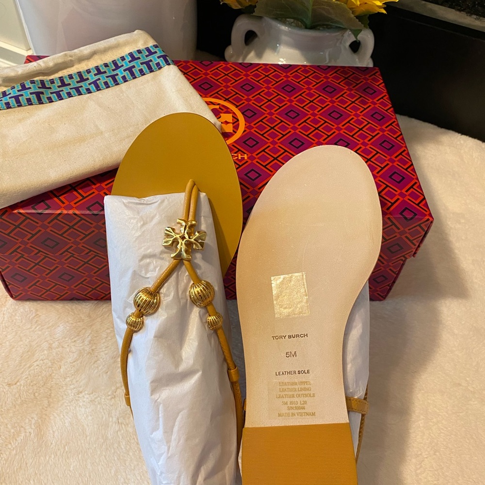 Tory Burch Capri Lace Up Sandal - Picture 8 of 11